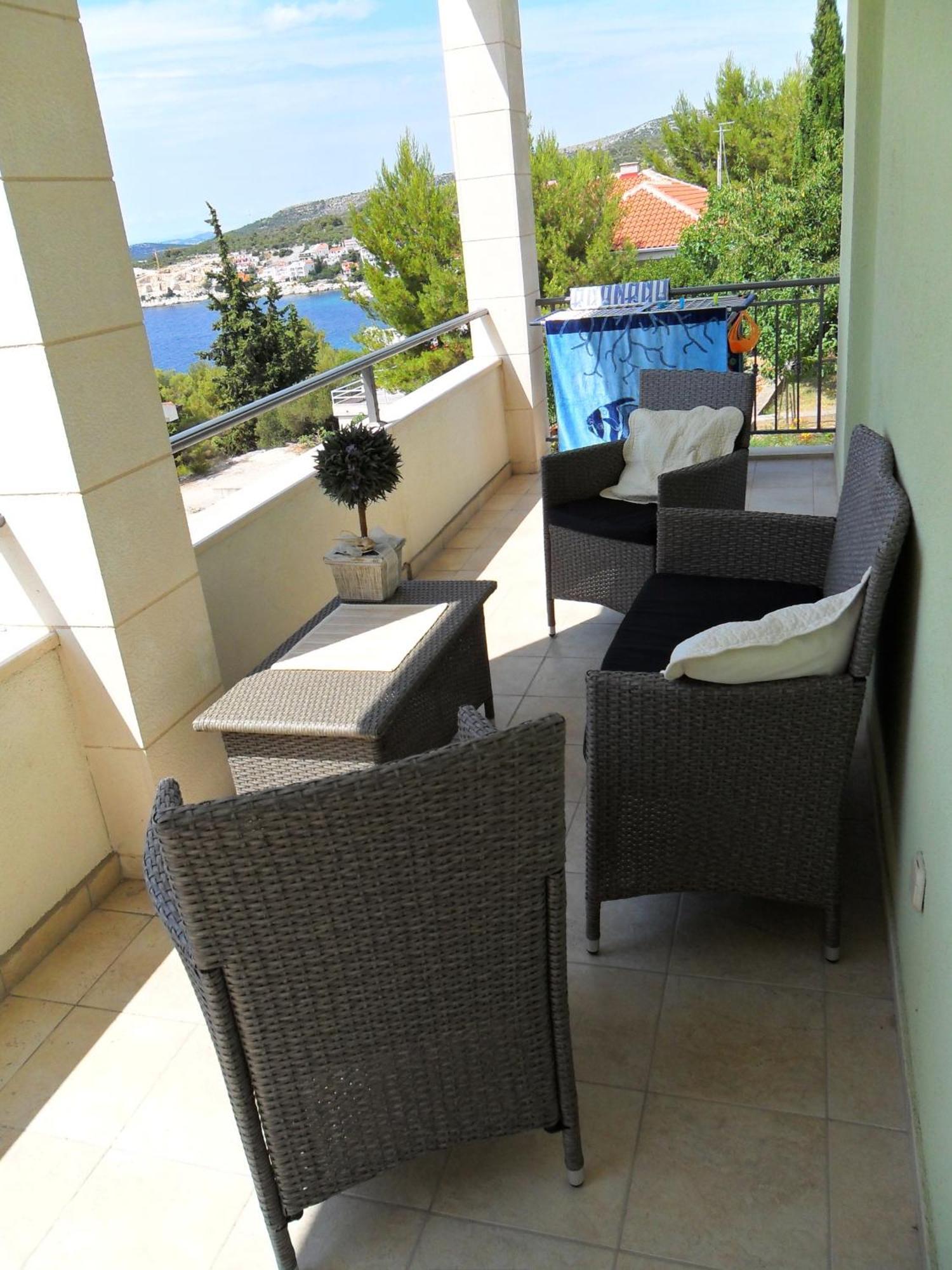 Apartments Maras Primošten Екстериор снимка