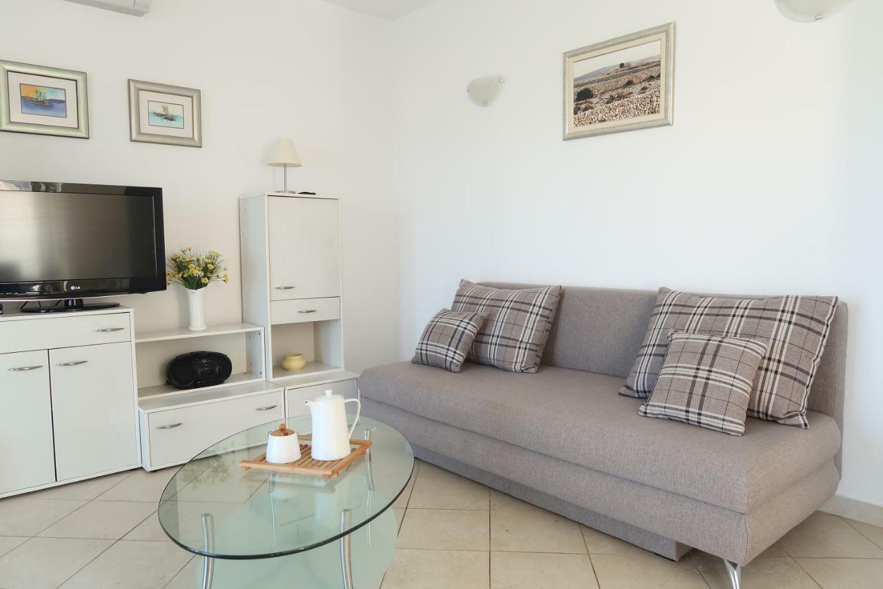 Apartments Maras Primošten Екстериор снимка